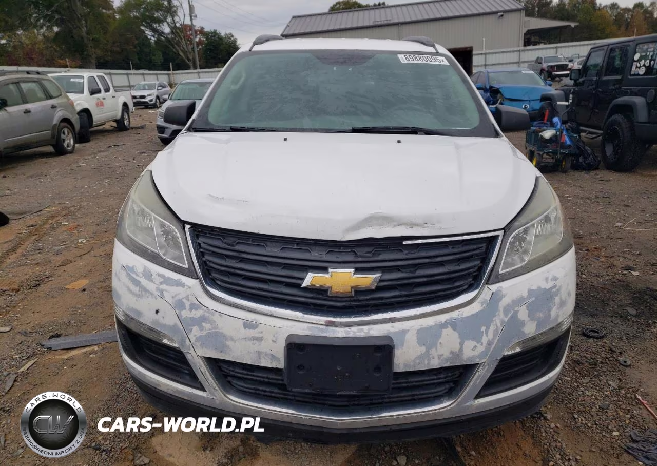 2017 Chevrolet Traverse Ls VIN:1GNKRFKD9HJ162434 - 5