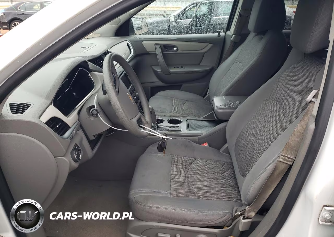 2017 Chevrolet Traverse Ls VIN:1GNKRFKD9HJ162434 - 7