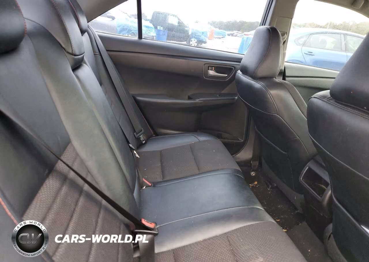 2017 Toyota Camry Le VIN:4T1BF1FK3HU435813 - 10
