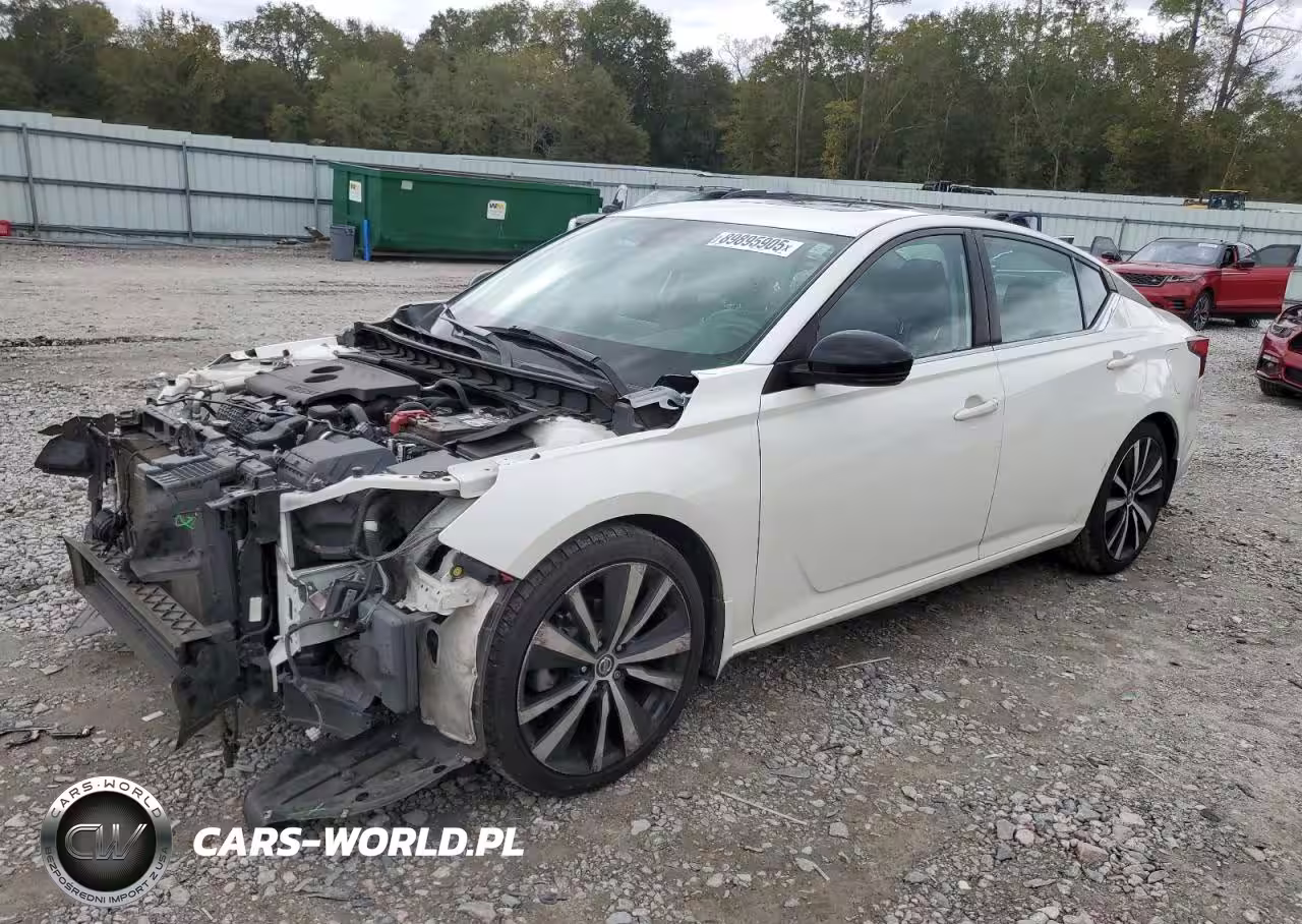 2020 Nissan Altima Sr