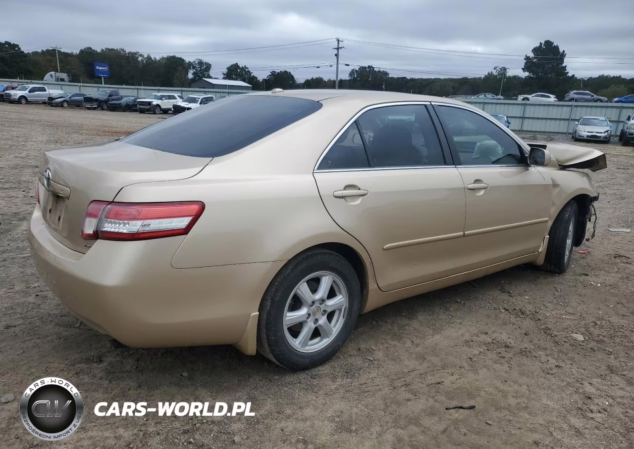 2010 Toyota Camry VIN:4T1BF3EK7AU512105 - 3