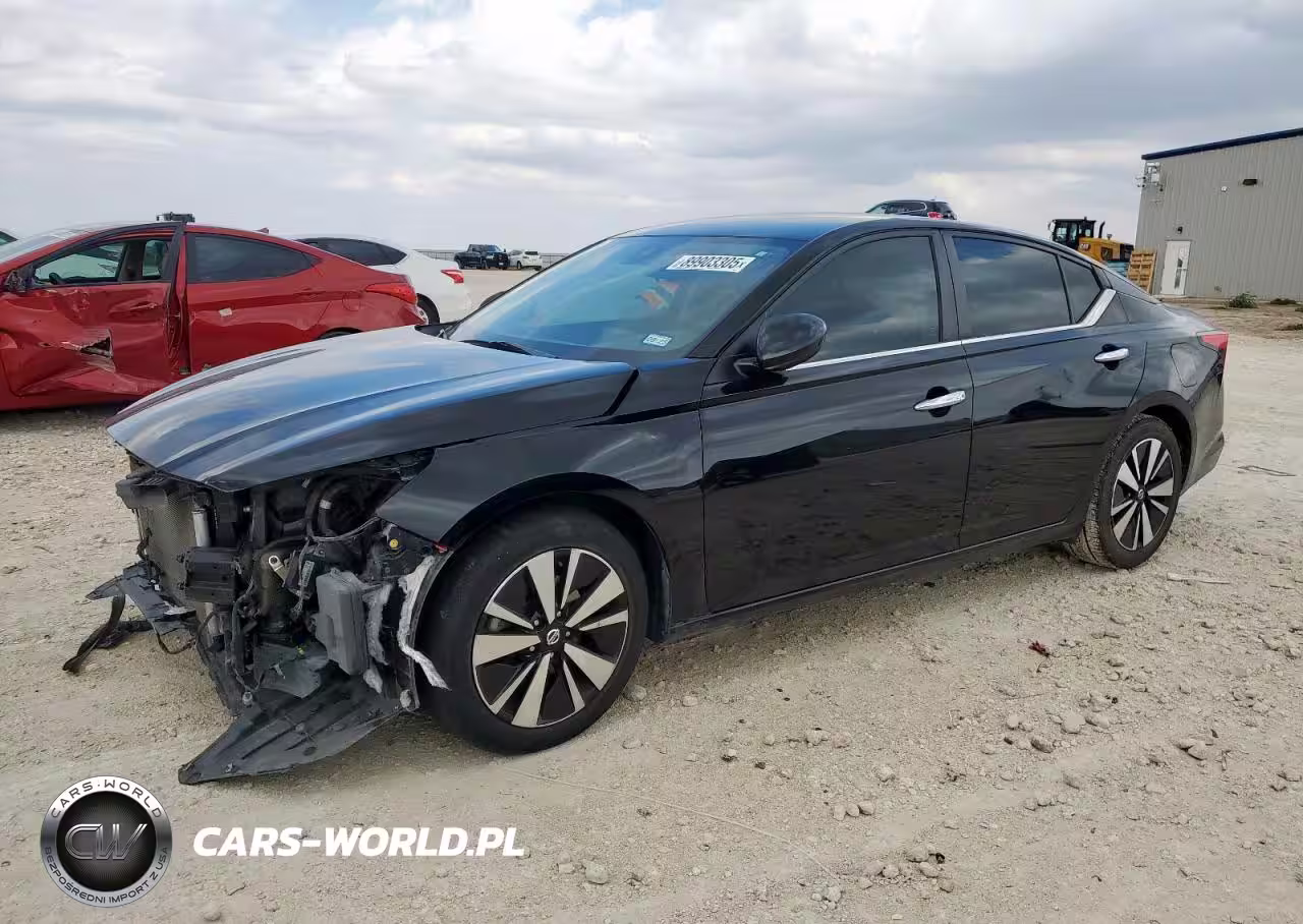 2021 Nissan Altima Sv