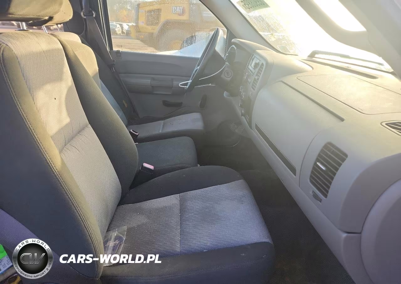 2009 Chevrolet Silverado C1500 VIN:1GCEC14X79Z239211 - 10