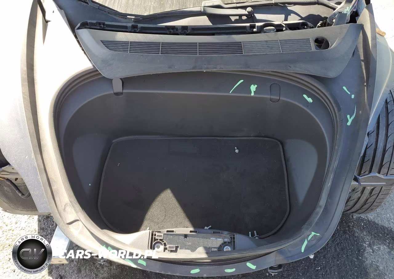2018 Tesla Model 3 VIN:5YJ3E1EB5JF145343 - 11