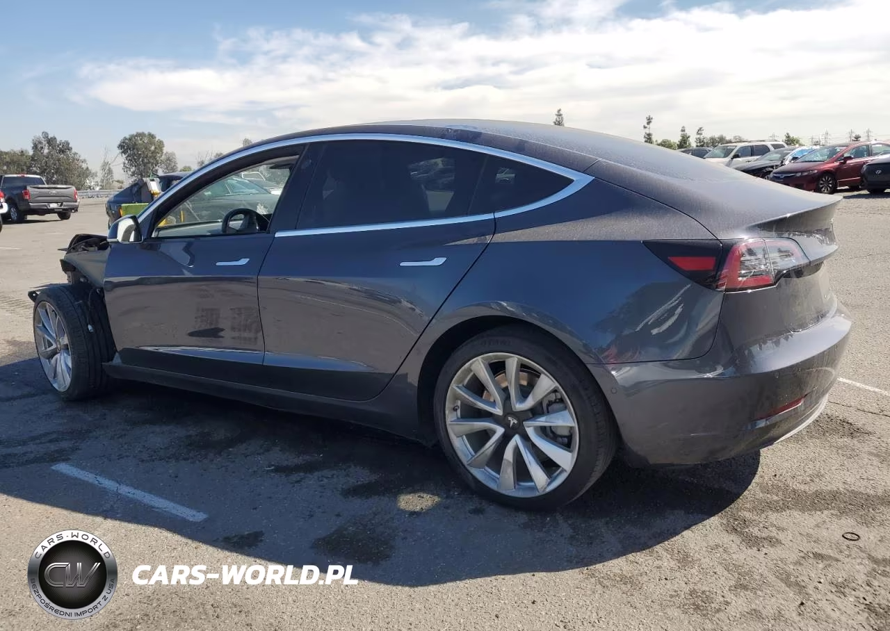 2018 Tesla Model 3 VIN:5YJ3E1EB5JF145343 - 2