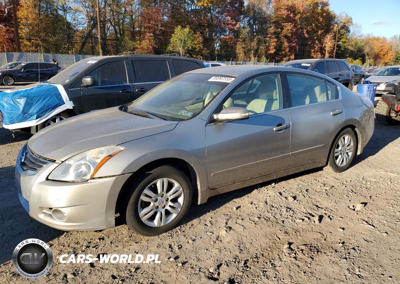 2012 Nissan Altima Base – zdjęcie 1 z 12