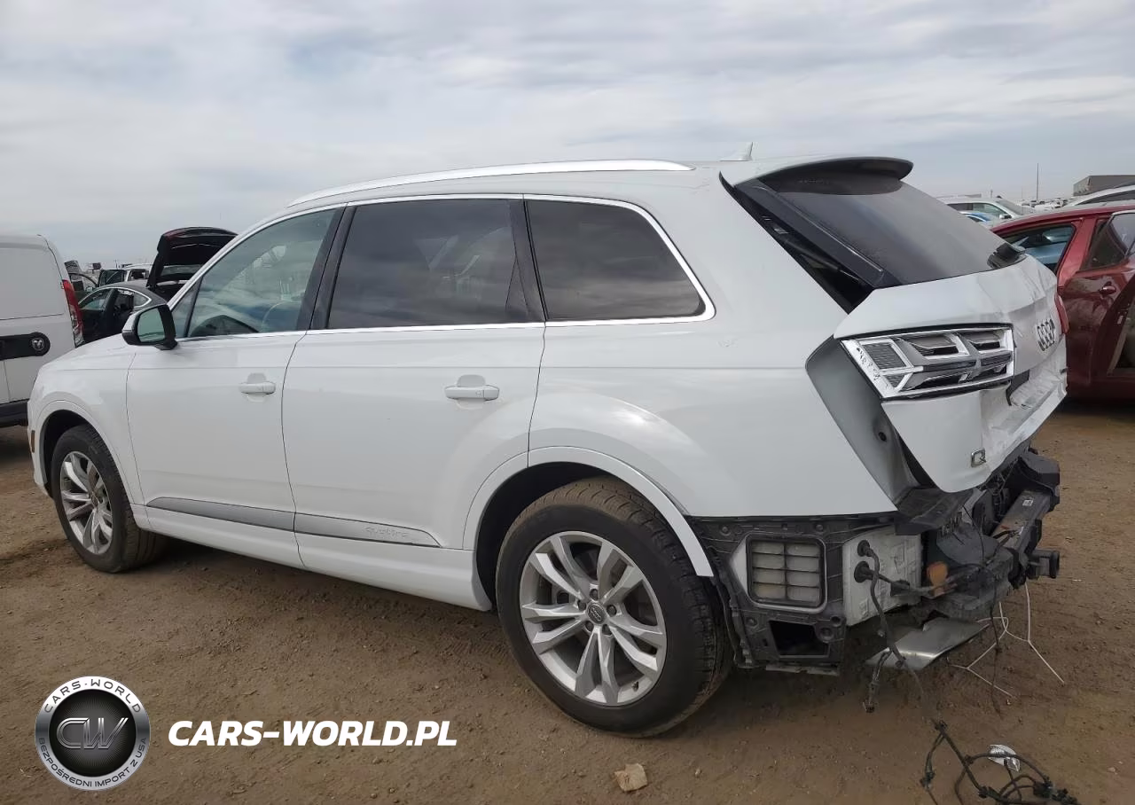 2019 Audi Q7 Premium Plus VIN:WA1LHAF75KD040015 - 2