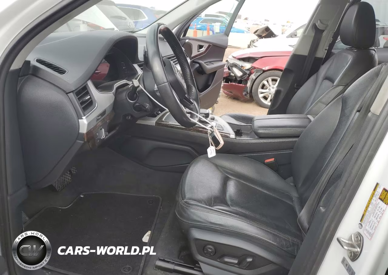 2019 Audi Q7 Premium Plus VIN:WA1LHAF75KD040015 - 7