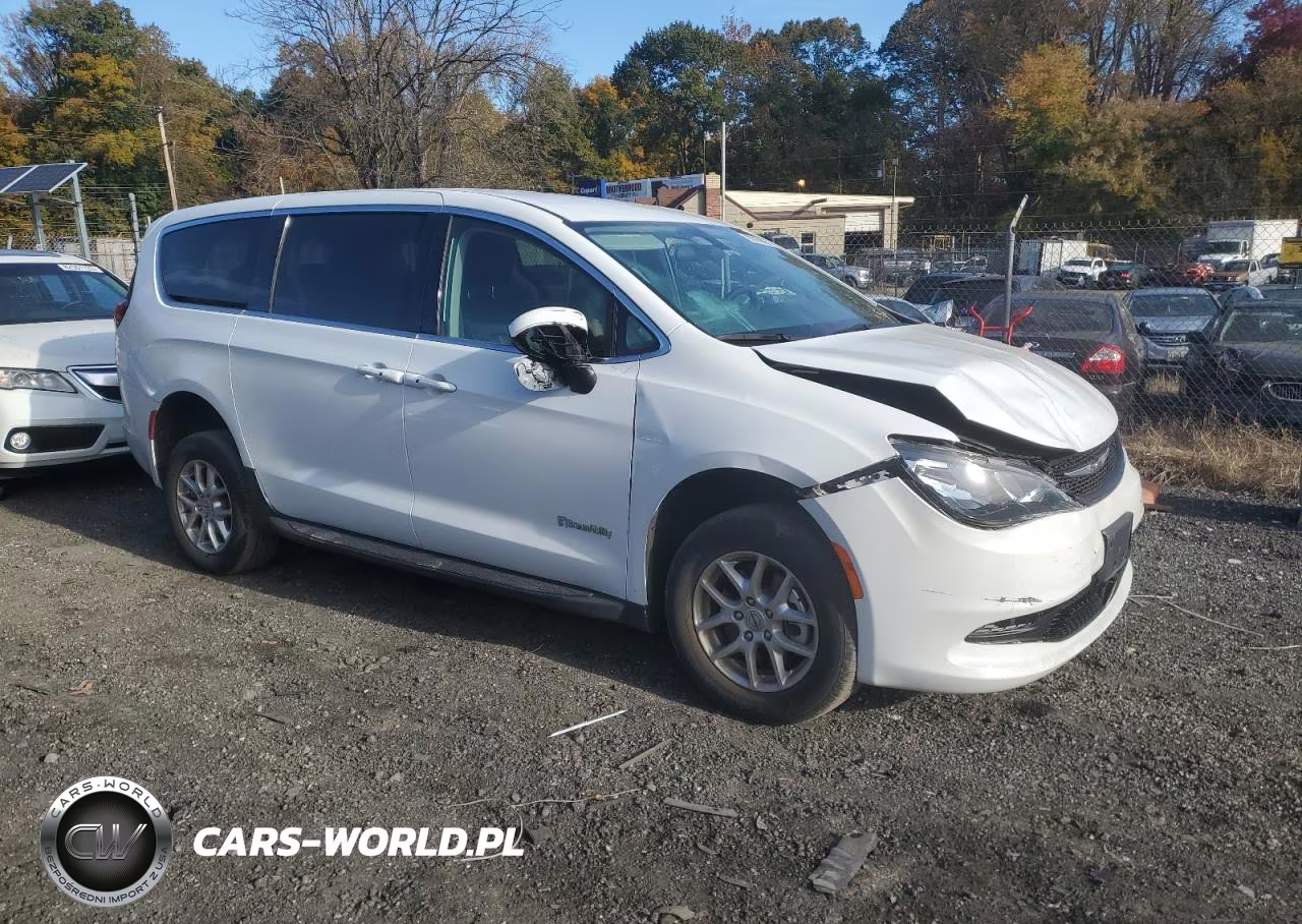 2022 Chrysler Voyager Lx VIN:2C4RC1CG4NR224219 - 4