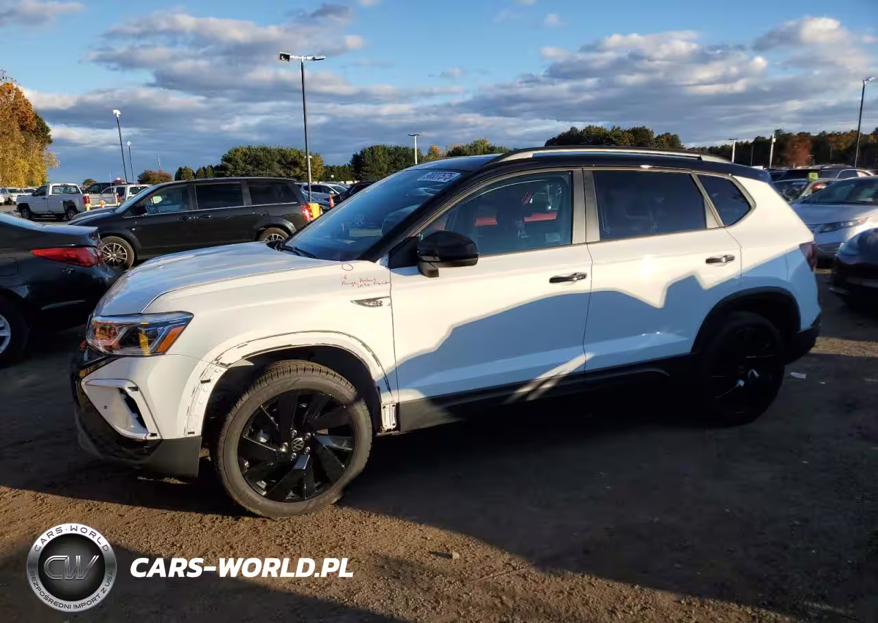 2024 Volkswagen Taos Se