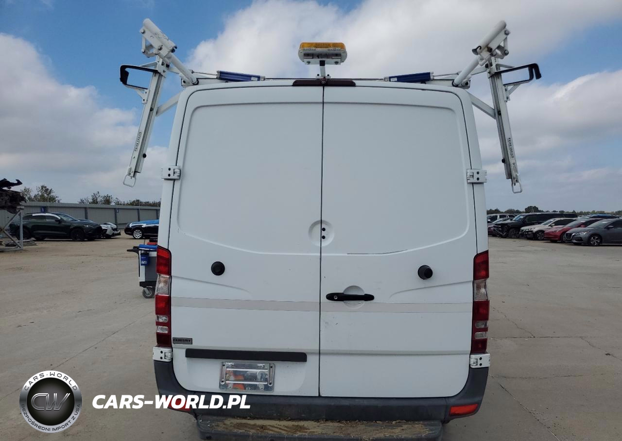 2015 Mercedes Benz Sprinter 2500 Delivery Van Van VIN:WD3PE7DC2FP156273 - 6