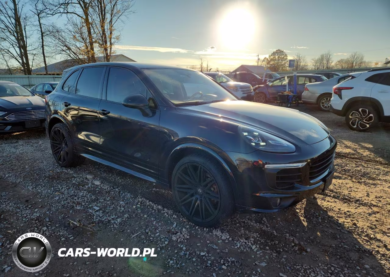 2016 Porsche Cayenne S VIN:WP1AB2A20GLA97041 - 4