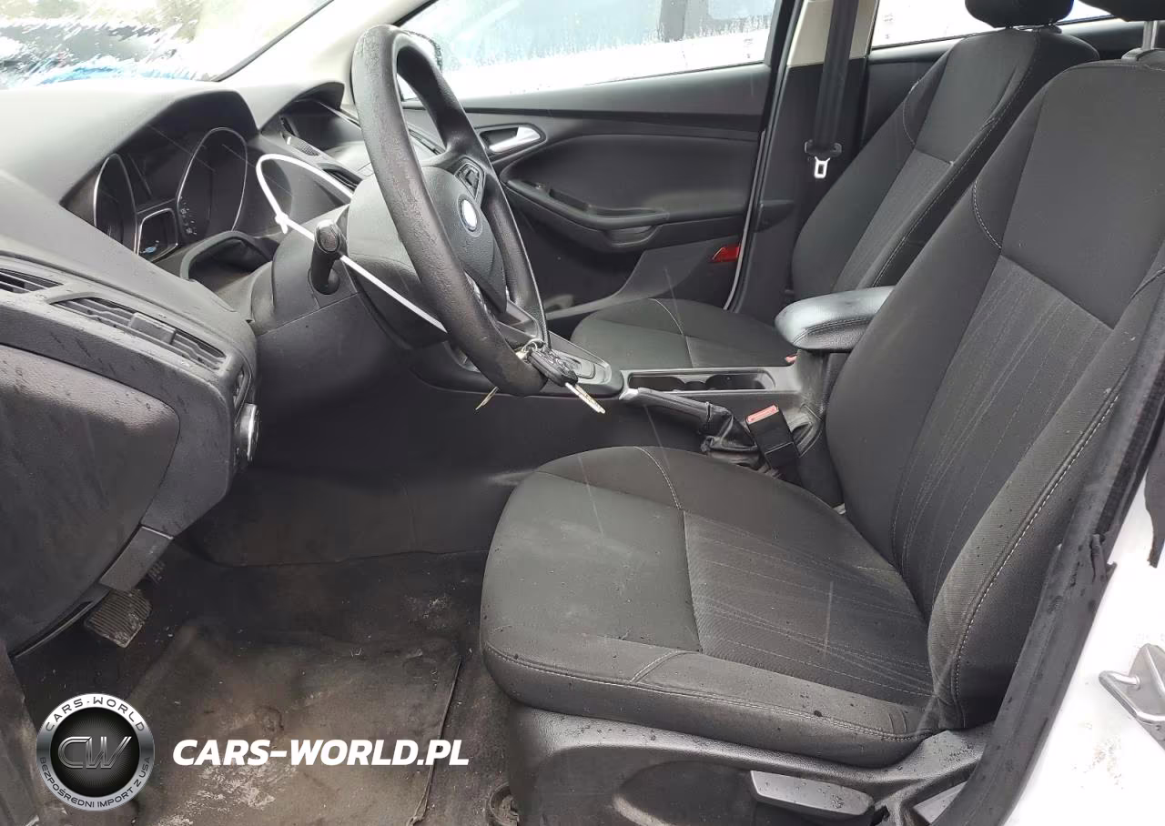 2018 Ford Focus Se VIN:1FADP3K29JL331548 - 7