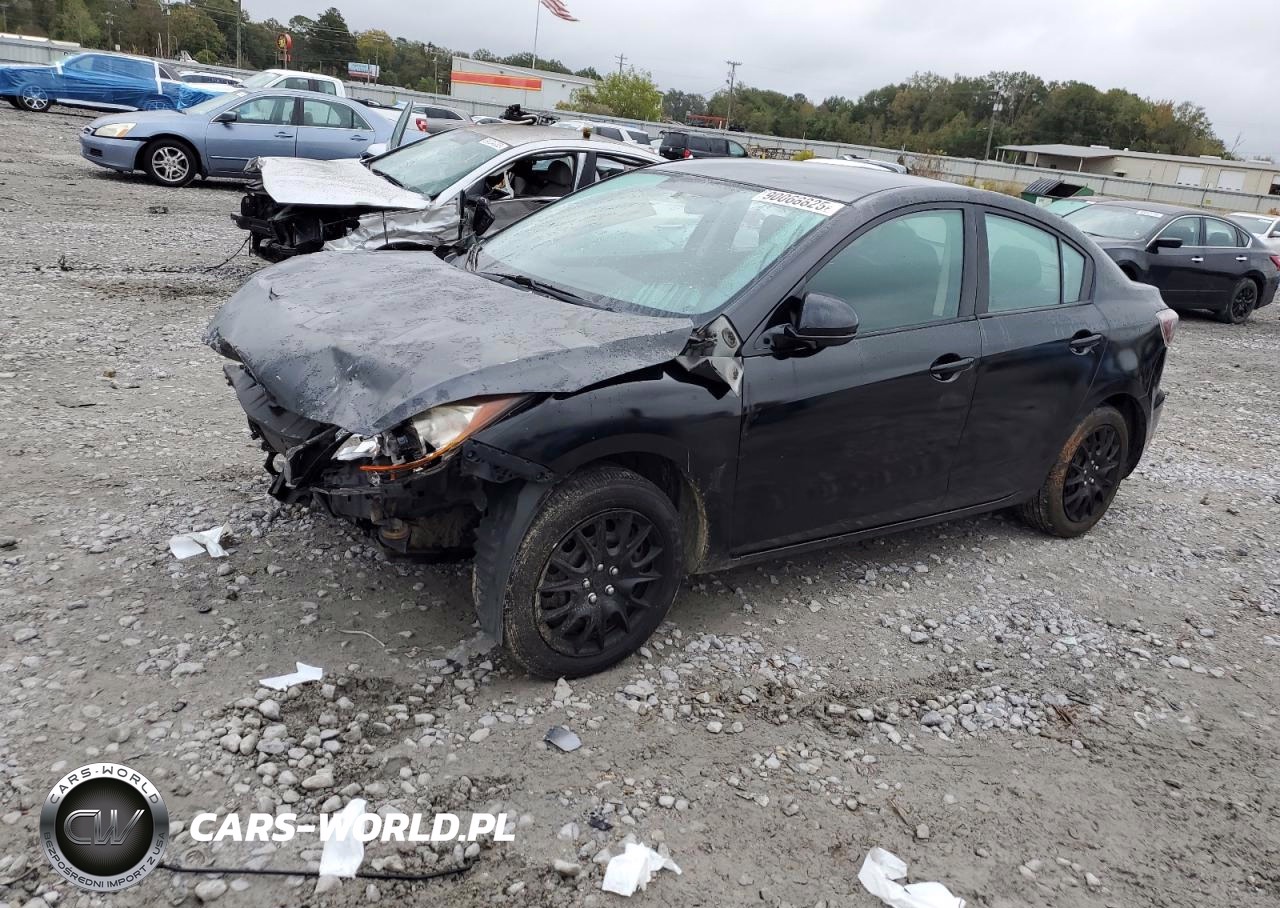 2013 Mazda 3 I