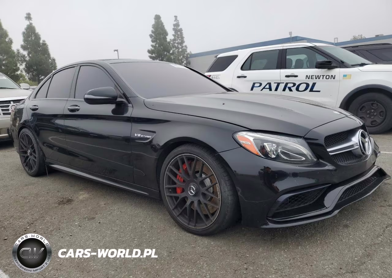 2017 Mercedes-Benz C 63 Amg-S VIN:55SWF8HB5HU230125 - 4