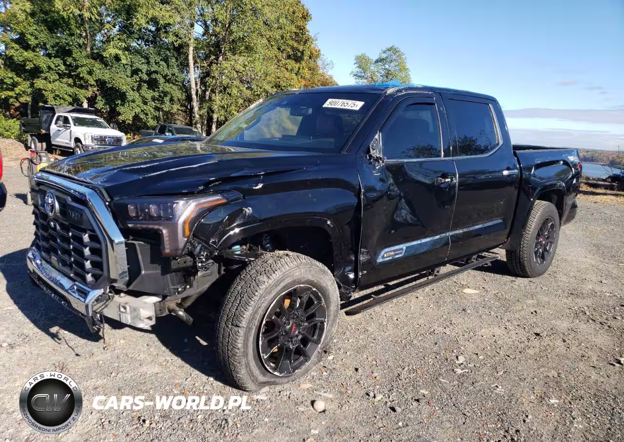 2023 Toyota Tundra Crewmax Platinum