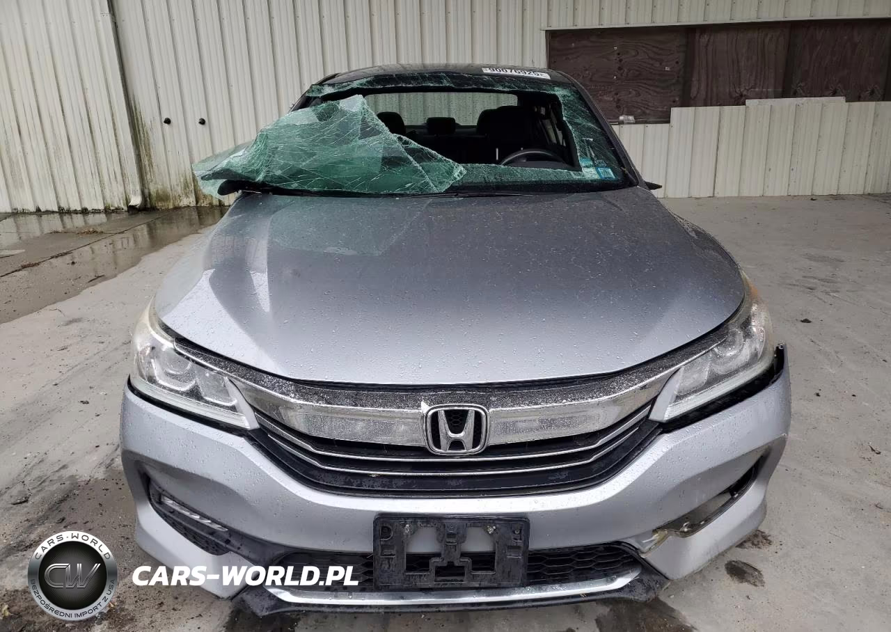 2017 Honda Accord Sport VIN:1HGCR2F50HA254459 - 5