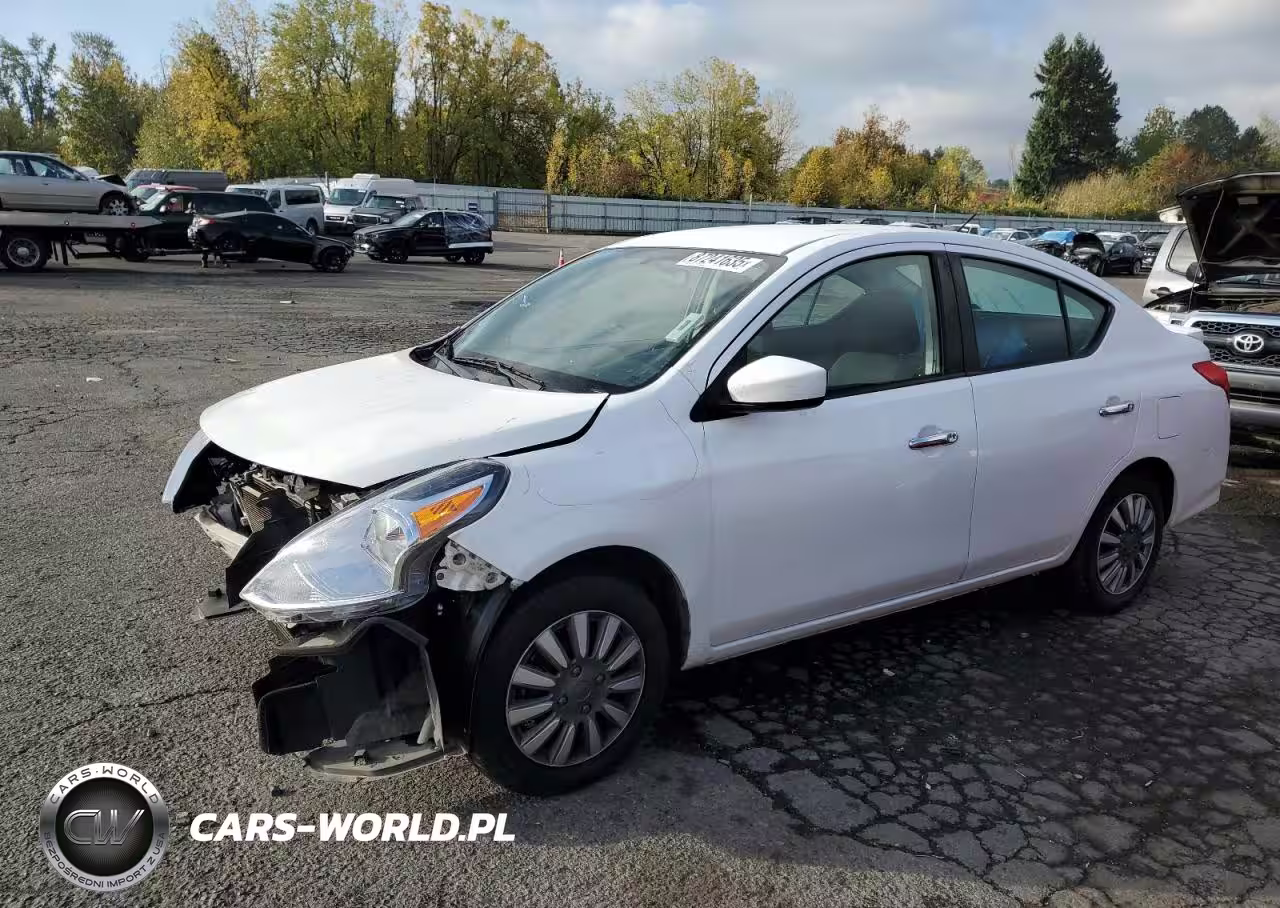 2019 Nissan Versa S