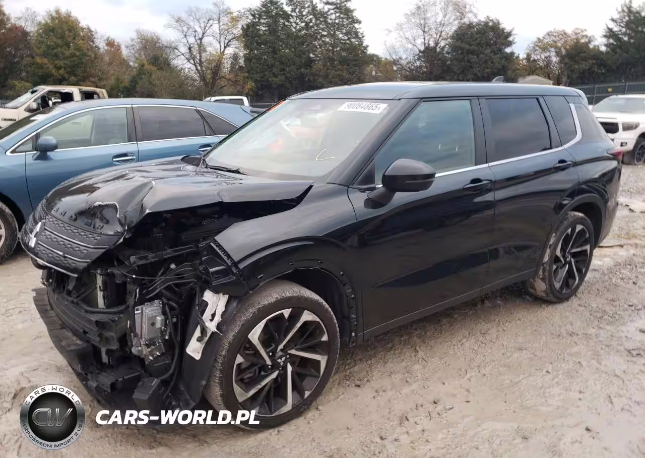 2024 Mitsubishi Outlander Se