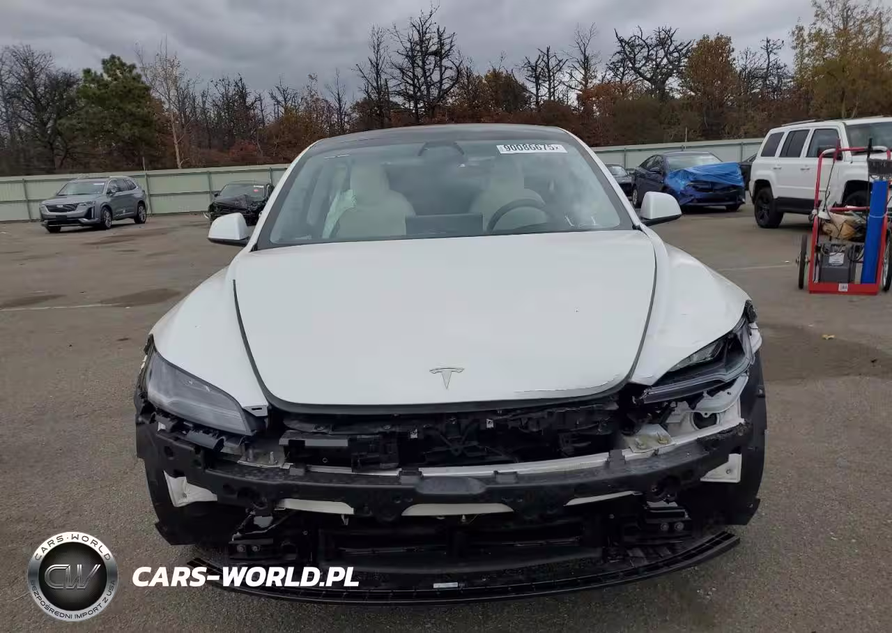 2024 Tesla Model 3 VIN:5YJ3E1EA2RF815384 - 5