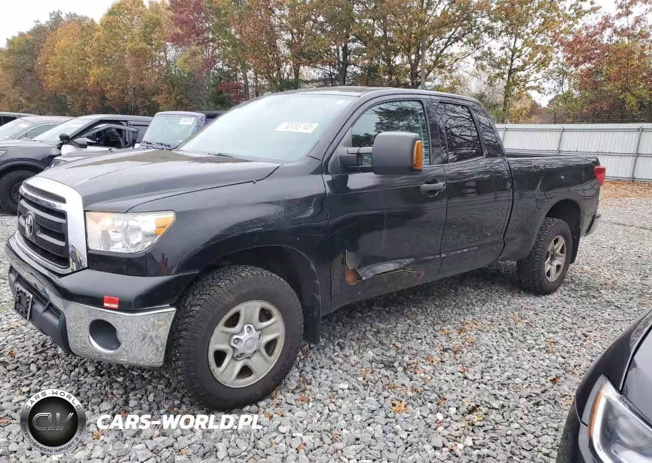 2013 Toyota Tundra Double Cab Sr5