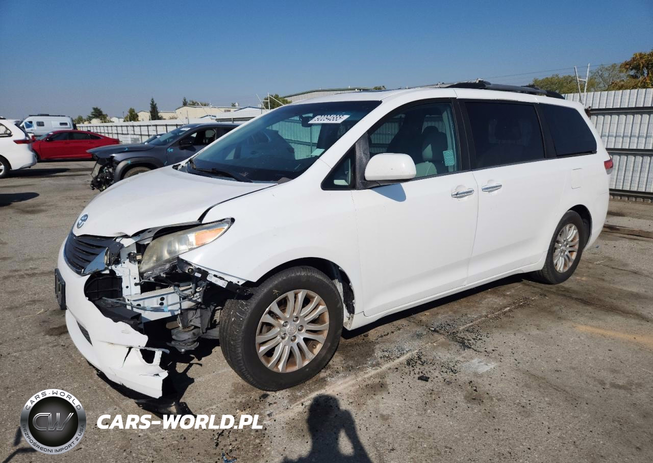 2013 Toyota Sienna Xle