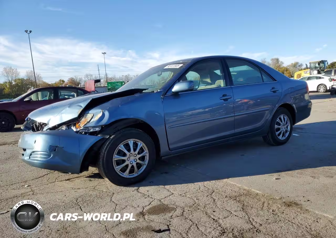 2004 Toyota Camry Le