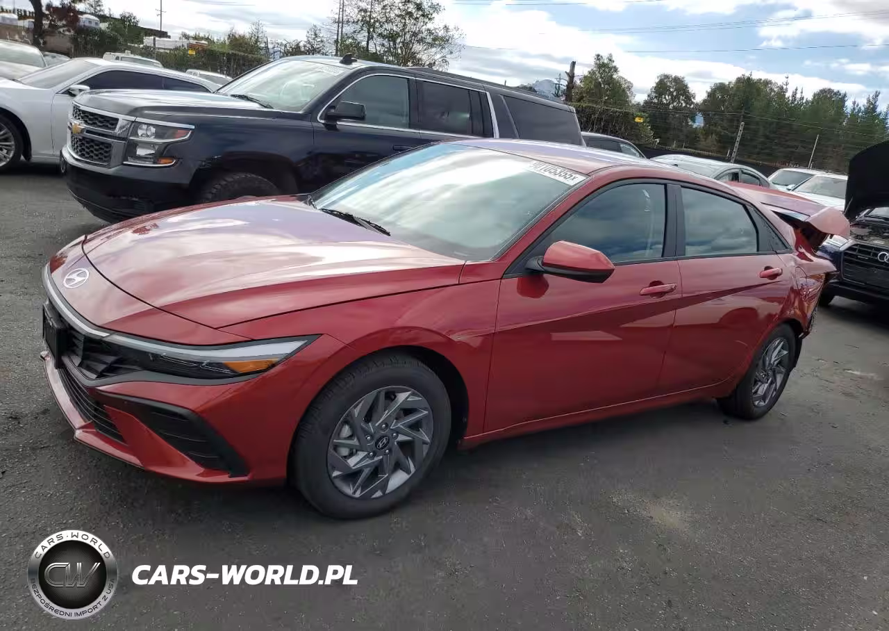 2024 Hyundai Elantra Blue