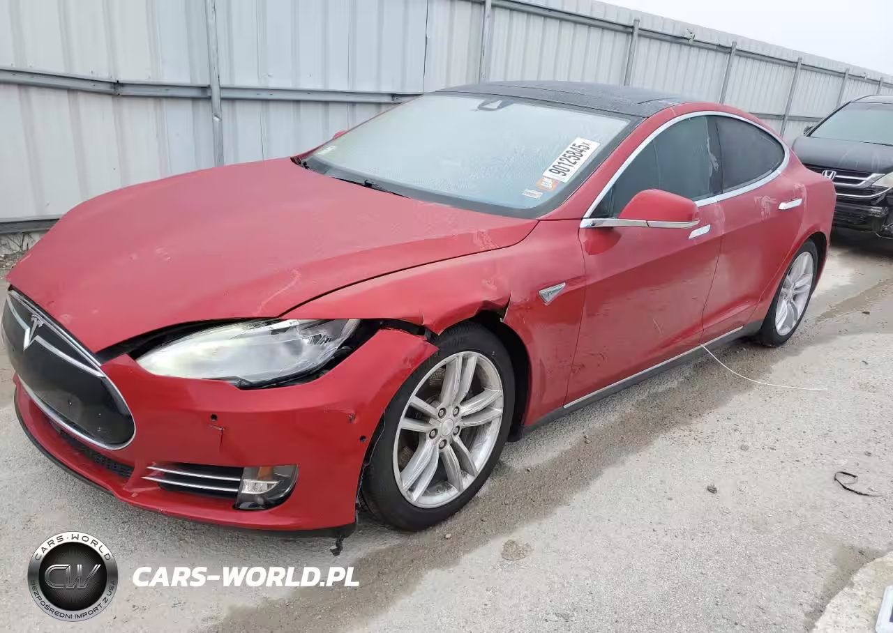 2014 Tesla Model S