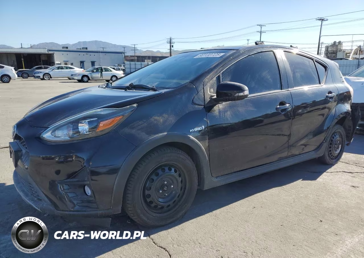 2018 Toyota Prius C