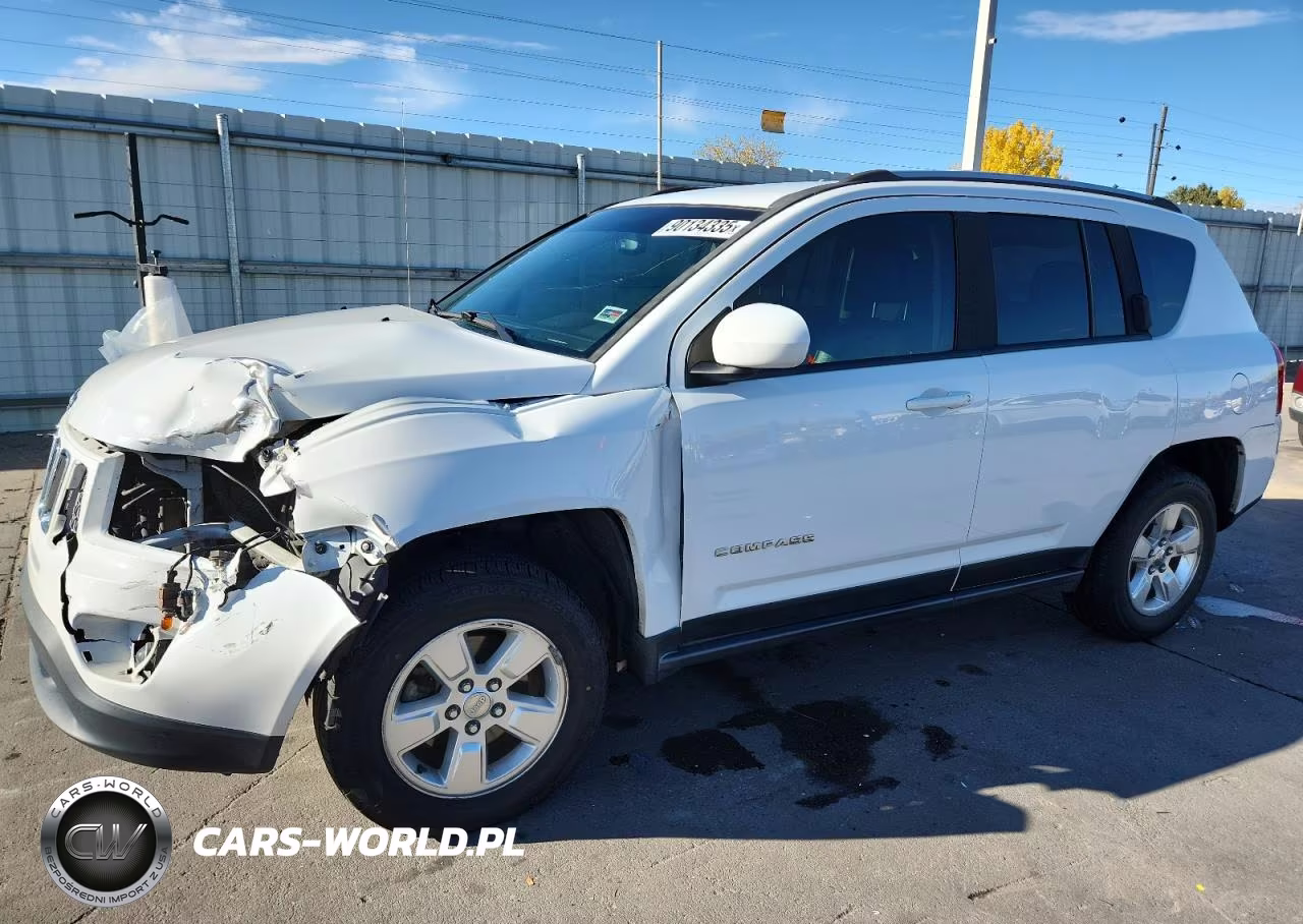 2016 Jeep Compass Latitude – zdjęcie 1 z 14