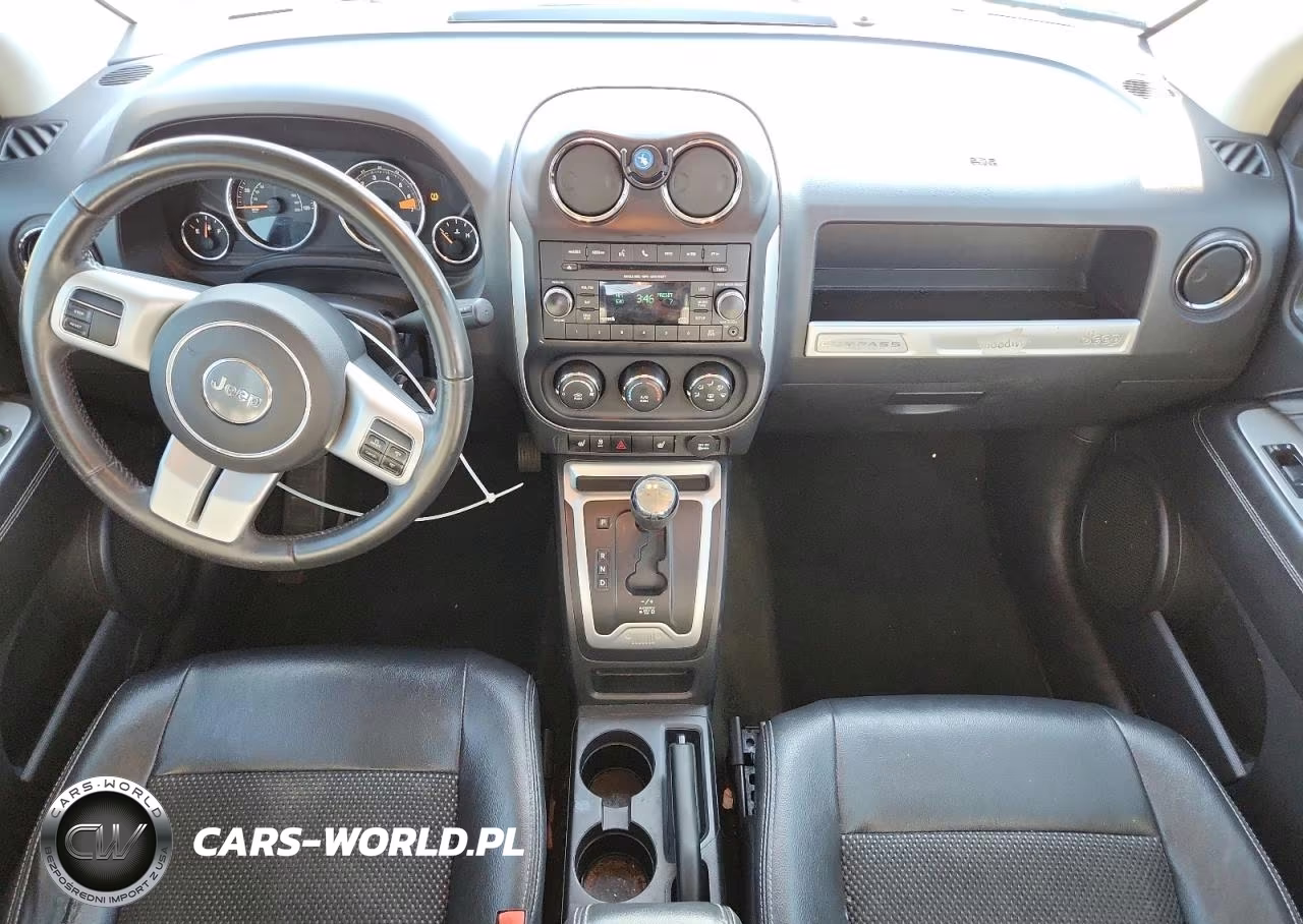 2016 Jeep Compass Latitude VIN:1C4NJCEA4GD619788 - 8