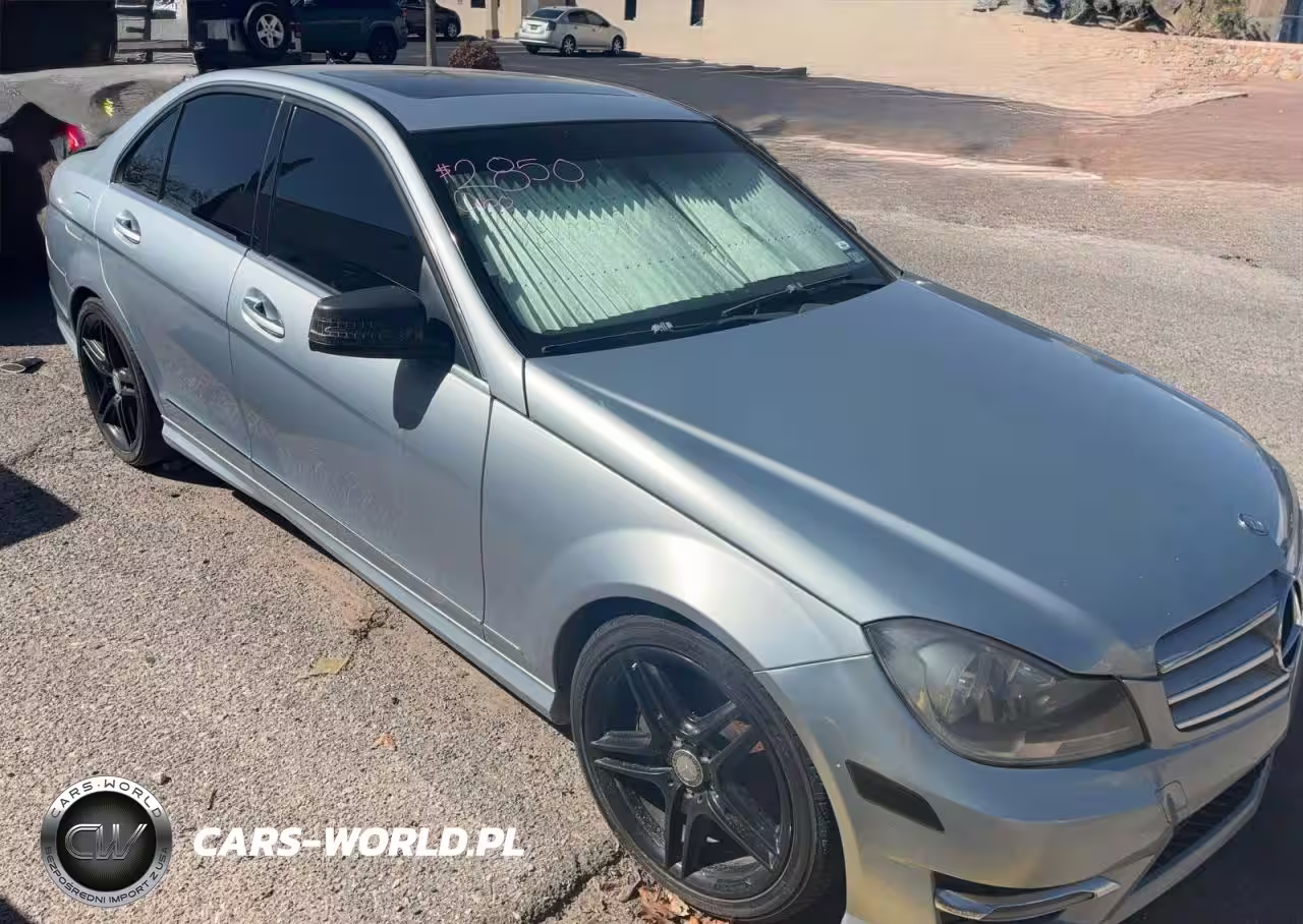 2013 Mercedes-Benz C 250