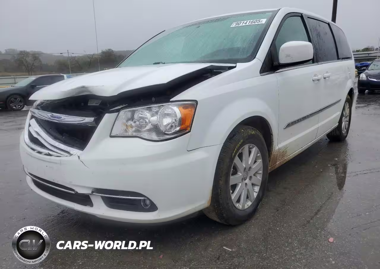 2016 Chrysler Town & Country Touring
