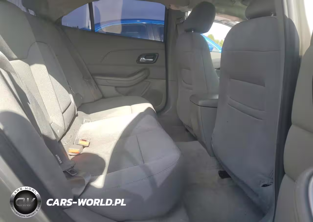 2015 Chevrolet Malibu Ls VIN:1G11B5SL2FF105110 - 10
