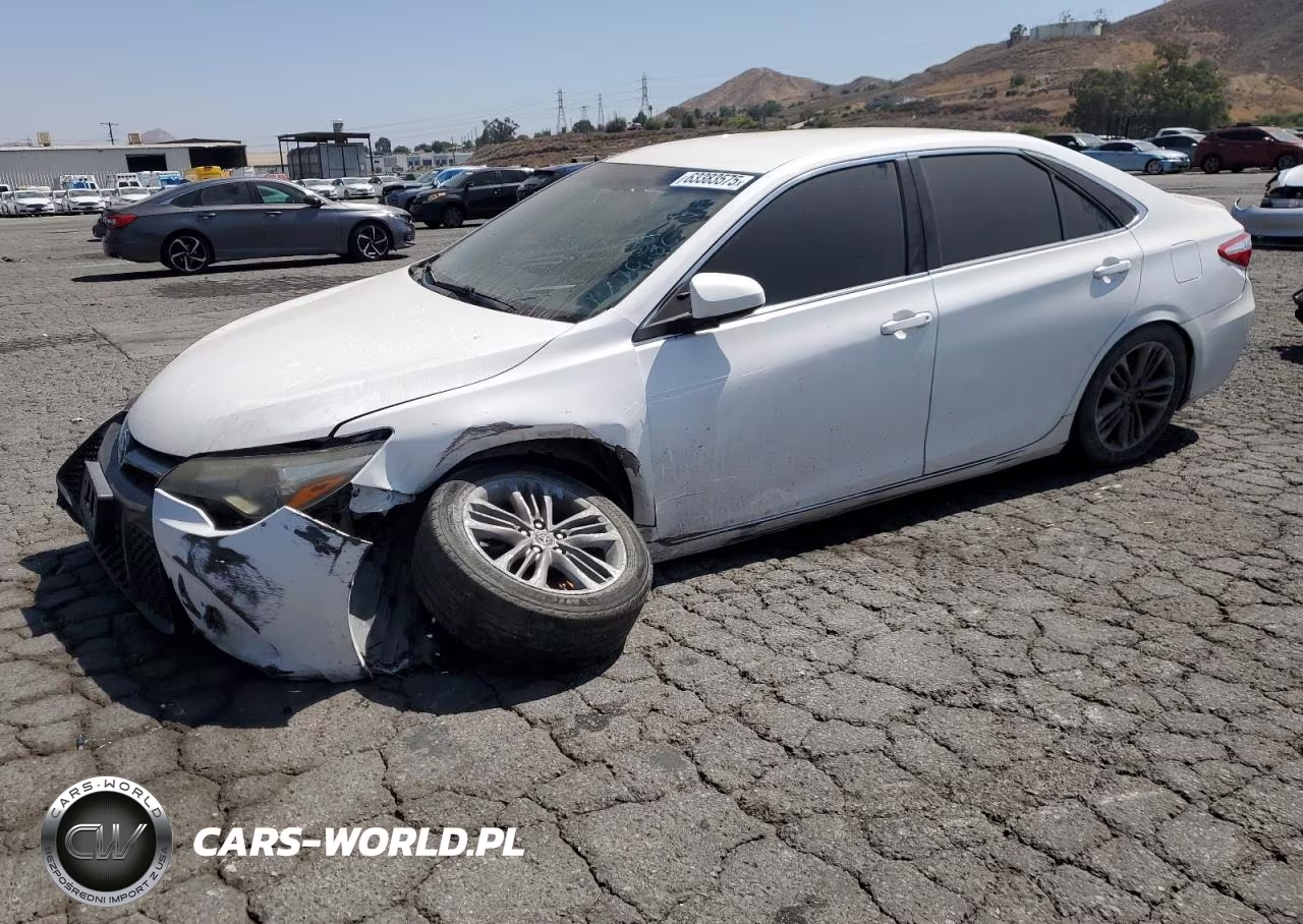 2016 Toyota Camry Le