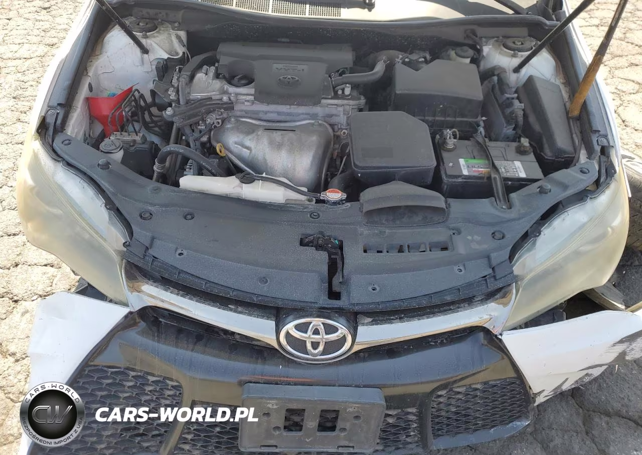 2016 Toyota Camry Le VIN:4T1BF1FK9GU177926 - 11
