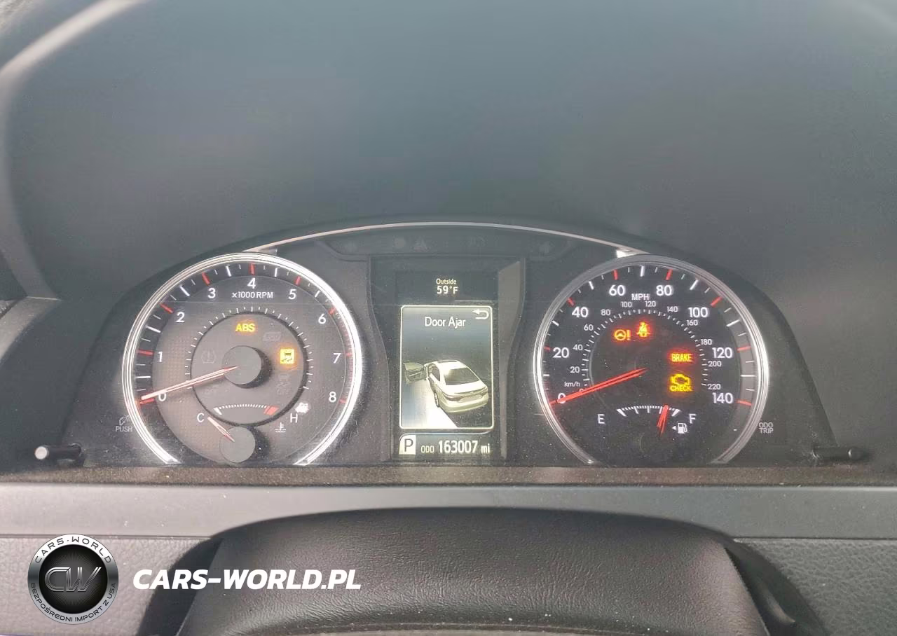 2016 Toyota Camry Le VIN:4T1BF1FK9GU177926 - 9