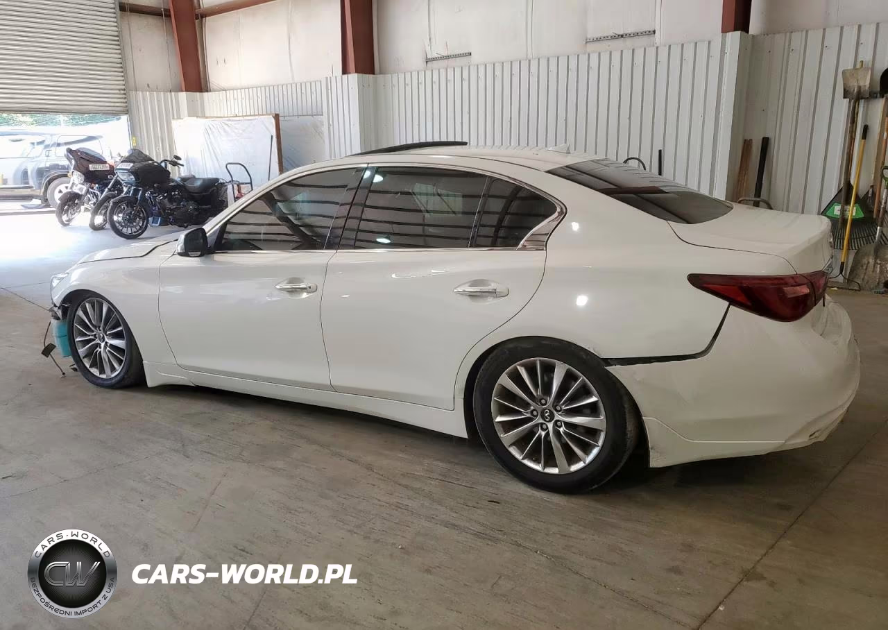 2018 Infiniti Q50 Luxe VIN:JN1EV7AR1JM436916 - 2