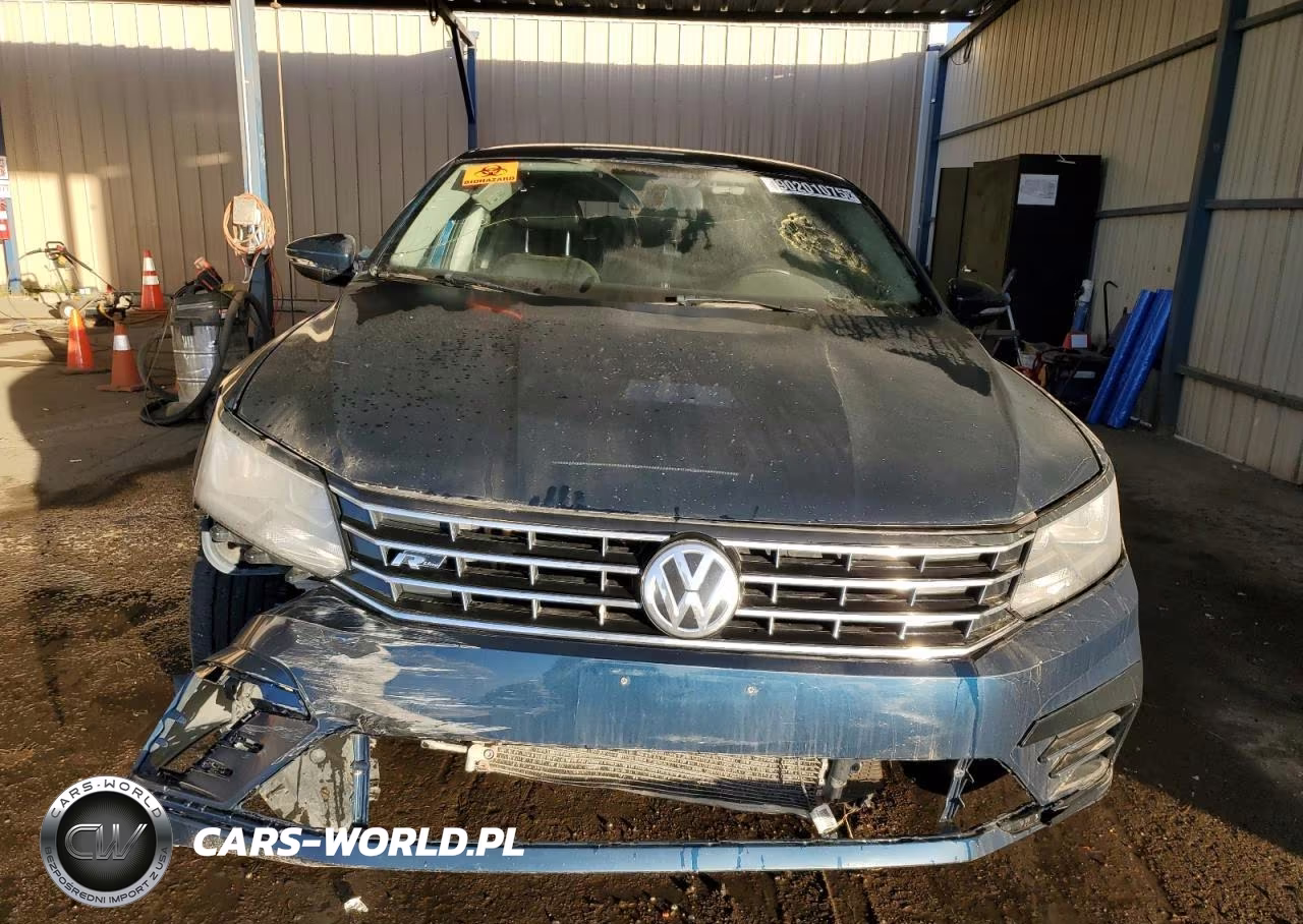 2018 Volkswagen Passat S VIN:1VWAA7A38JC006645 - 5