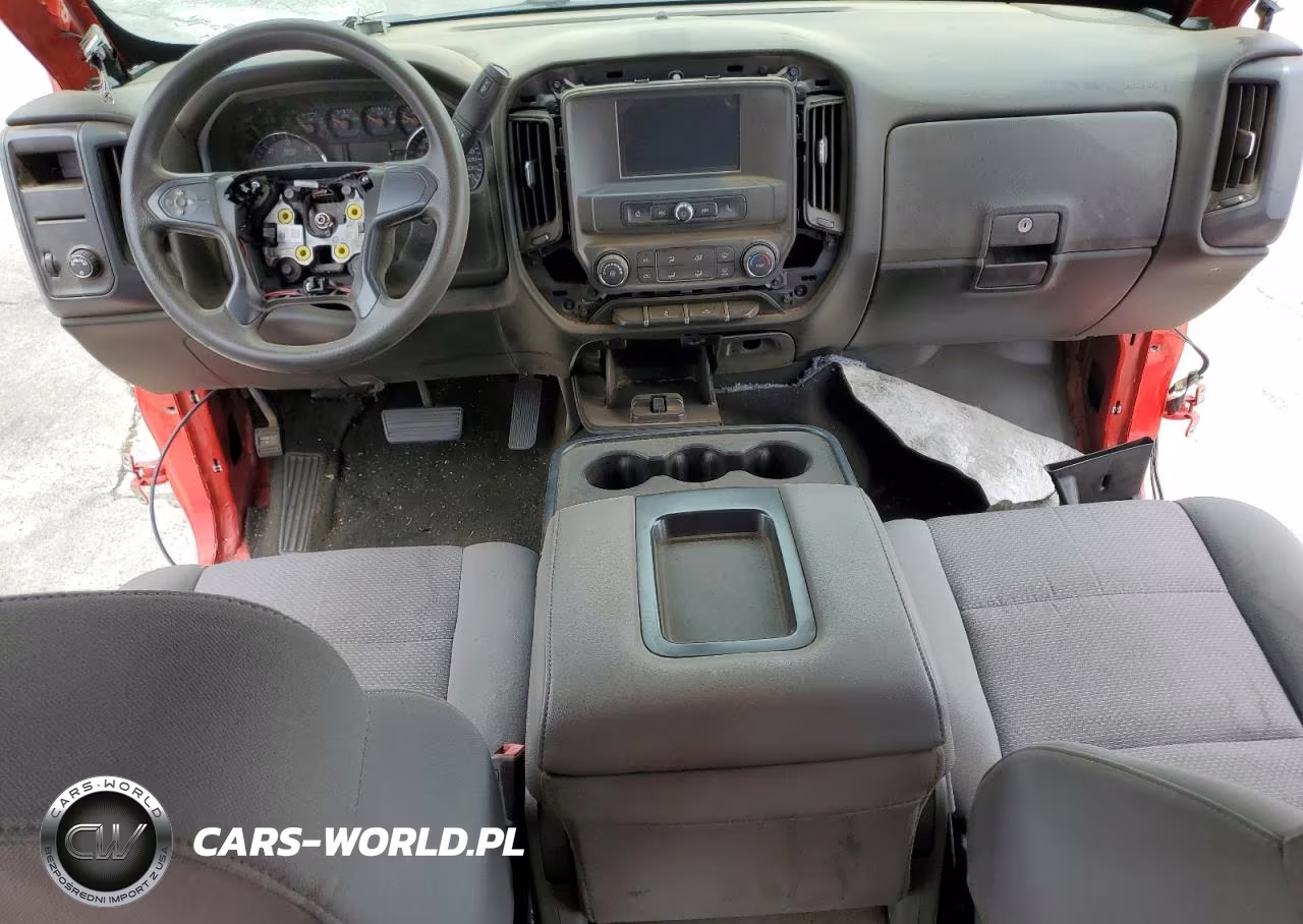 2018 Chevrolet Silverado C1500 Custom VIN:3GCPCPEC3JG469954 - 8