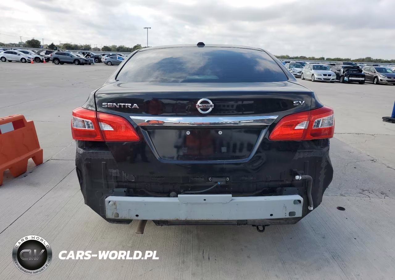 2018 Nissan Sentra S VIN:3N1AB7AP6JL653037 - 6