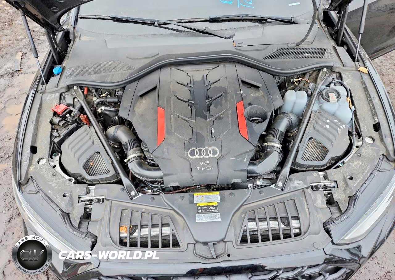 2023 Audi S8 VIN:WAULSAF89PN012152 - 11