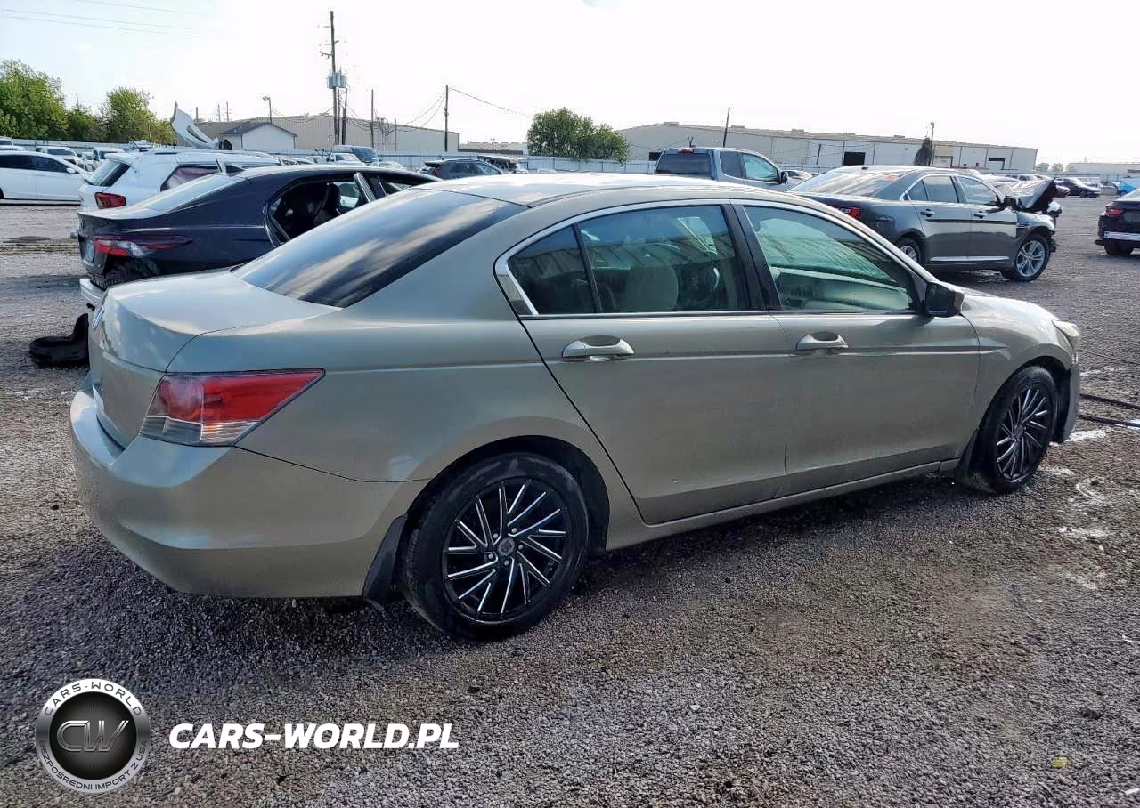 2008 Honda Accord Lxp VIN:JHMCP26498C037135 - 3