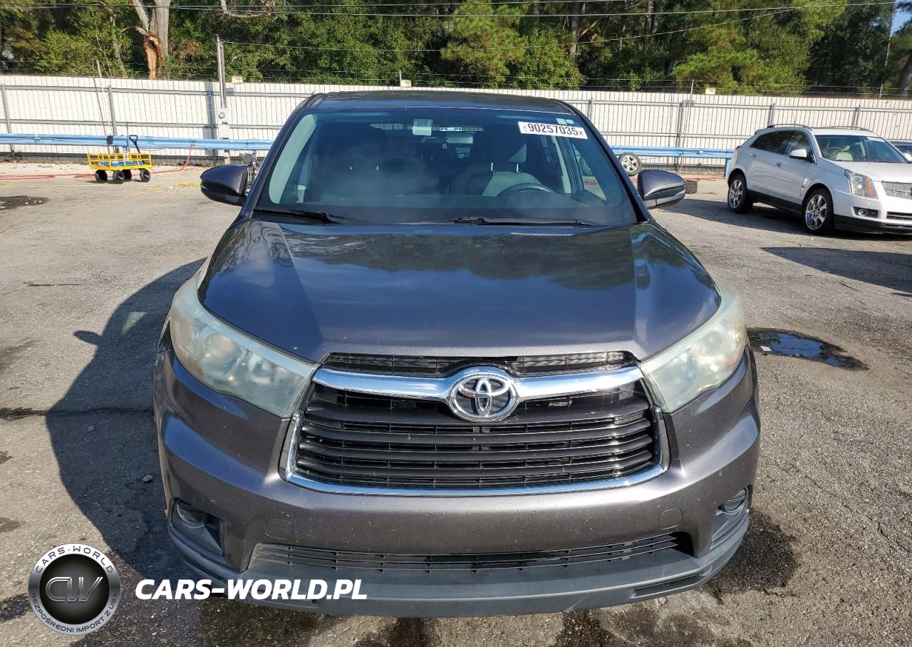 2015 Toyota Highlander Le VIN:5TDZKRFH1FS067148 - 5