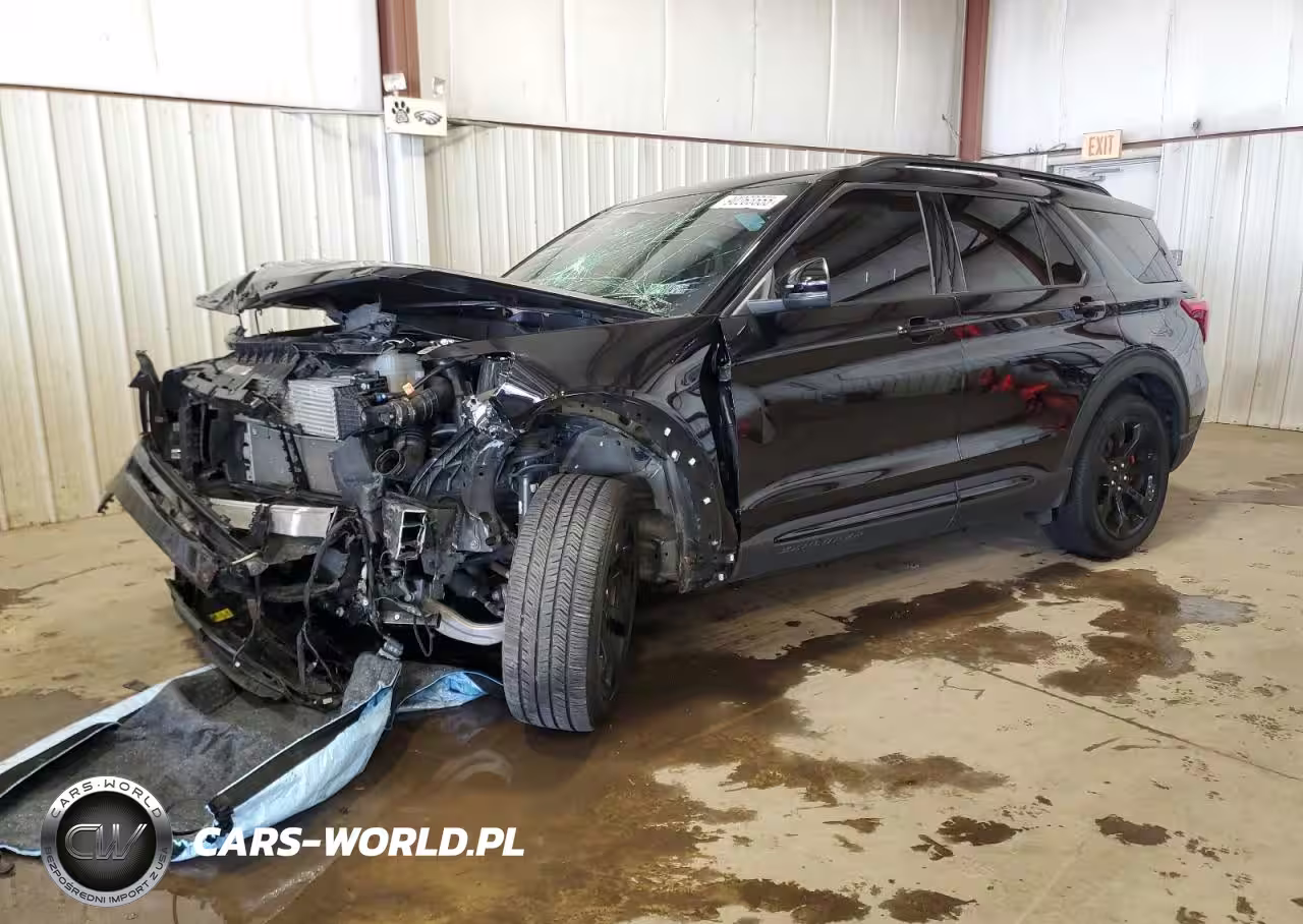 2022 Ford Explorer St