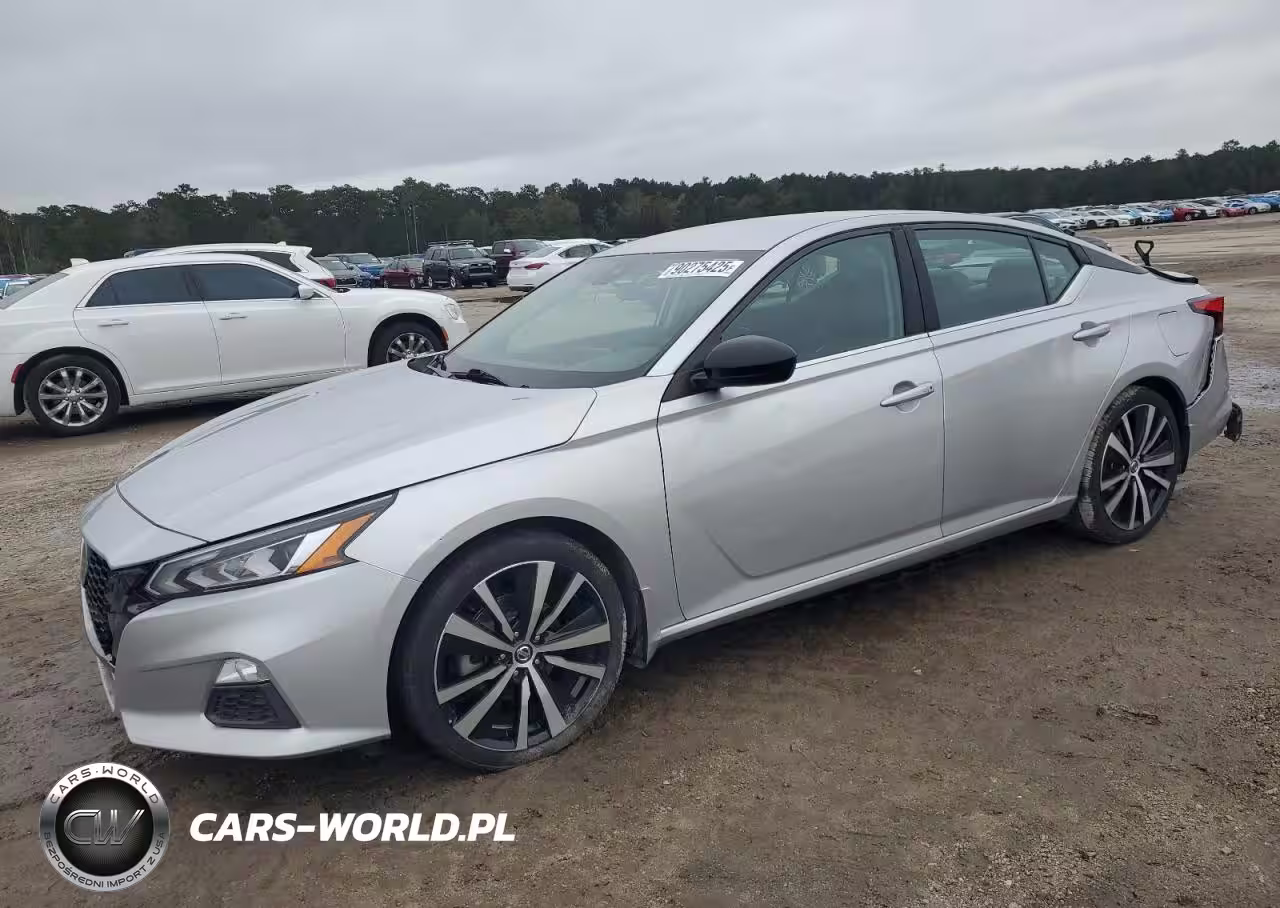 2020 Nissan Altima Sr