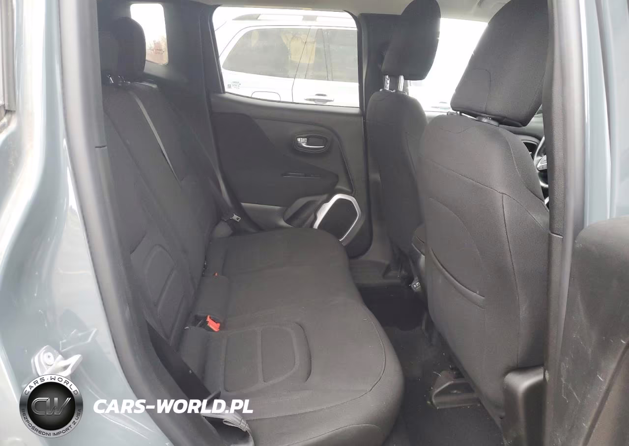 2018 Jeep Renegade Latitude VIN:ZACCJBBB8JPJ46949 - 11