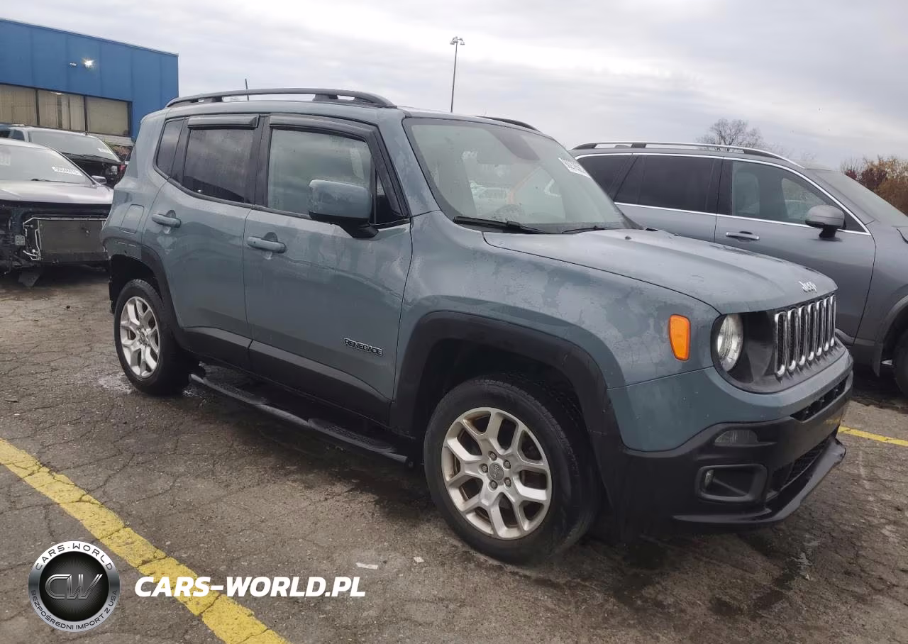 2018 Jeep Renegade Latitude VIN:ZACCJBBB8JPJ46949 - 4