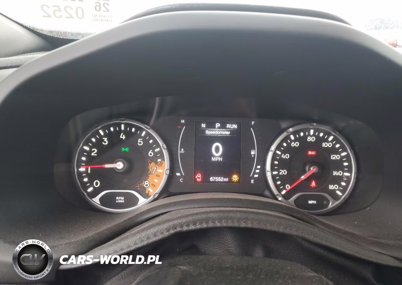 2018 Jeep Renegade Latitude VIN:ZACCJBBB8JPJ46949 - 9